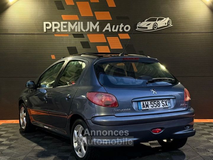 Peugeot 206 1.6 Hdi 110 Cv Trendy Toit Panoramique Climatisation Entretien Ok Ct 2026 - 4