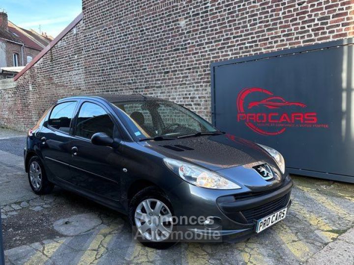 Peugeot 206 206+ 1,4i 60Ch Idéal Jeune Chauffeur - 1