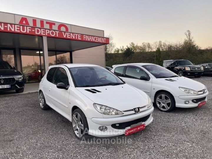 Peugeot 206 RC 2.0L - 6