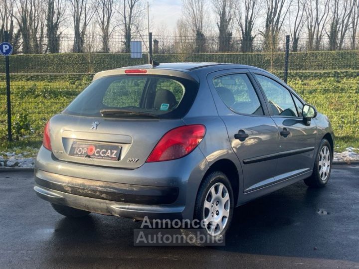 Peugeot 207 1.4 ESS 75CH TRENDY 5 PORTES - 124.000km - CLIM - GARANTIE - 4