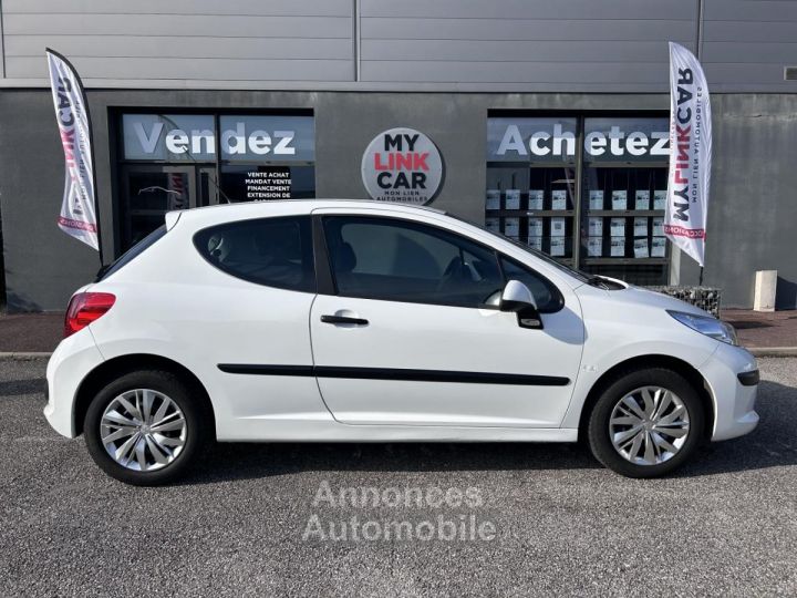 Peugeot 207 1.4 HDi avec TVA récupérable Embrayage Distribution OK - 6