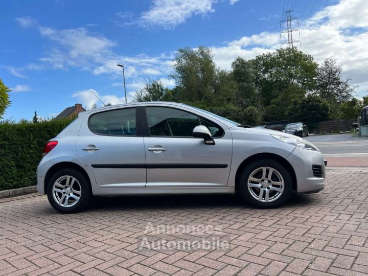 Peugeot 207 1.4i Active - 6