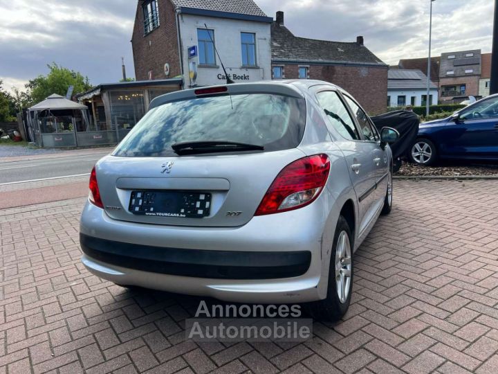 Peugeot 207 1.4i Active - 7