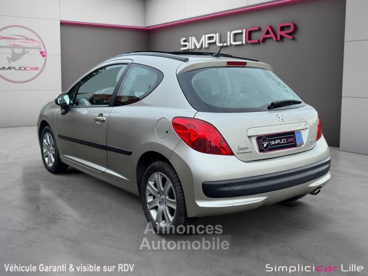 Peugeot 207 1.6 16v 110ch Sport / Toit Ouvrant / 2ème main - 7