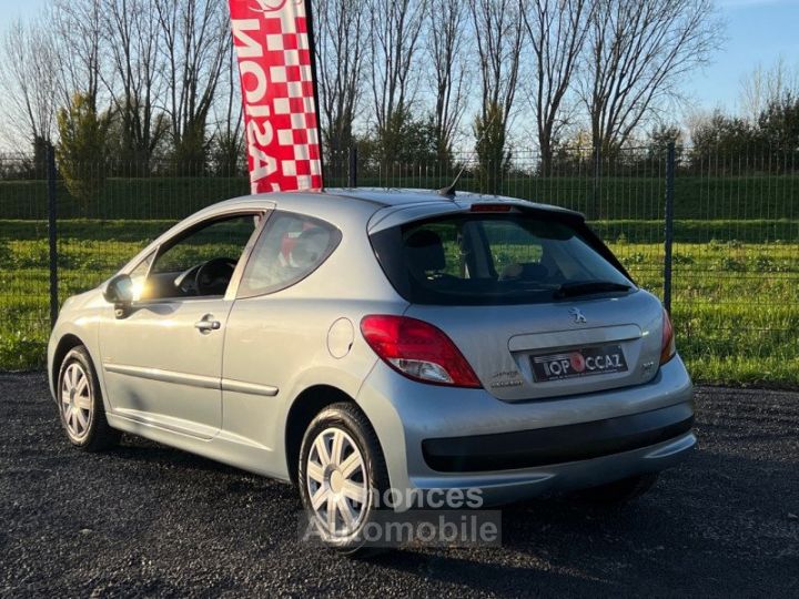 Peugeot 207 1.6 HDI 90CH 98G 3P 2011 / CLIM / GARANTIE / PHASE II - 4