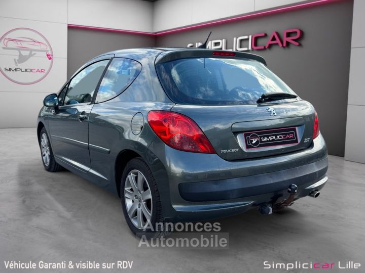 Peugeot 207 1.6 VTi 16V 120ch Premium Pack Automatique / Panoramique - 6