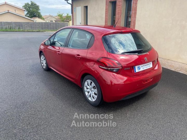 Peugeot 208 1.0 PureTech 68ch BVM5 Active - 6