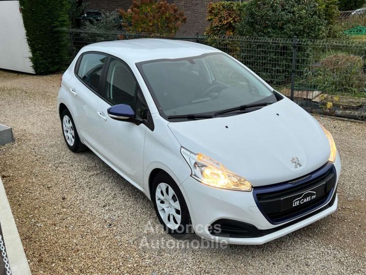 Peugeot 208 1.0i Access - 3