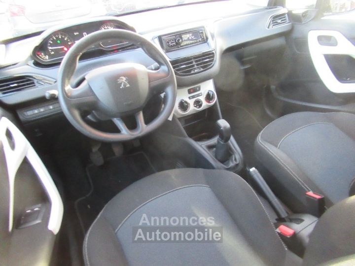 Peugeot 208 1.2  82ch SetS BVM5 LIKE - 7