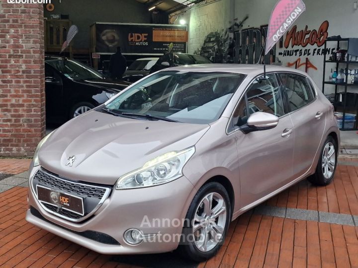 Peugeot 208 1.2 82ch Allure - 5