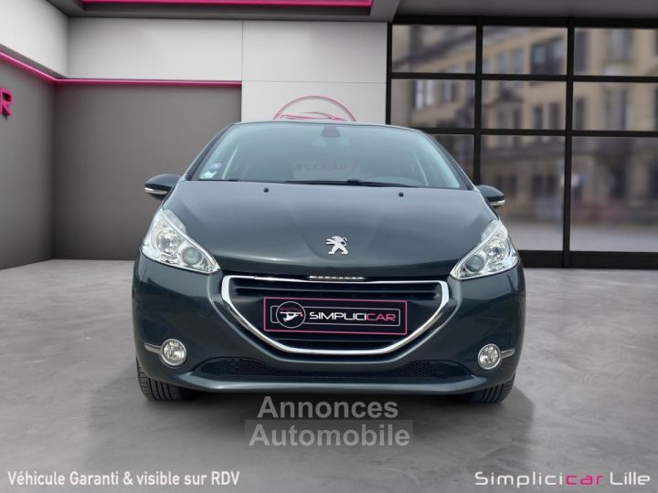 Peugeot 208 1.2 / 82ch BVM5 Allure - 2