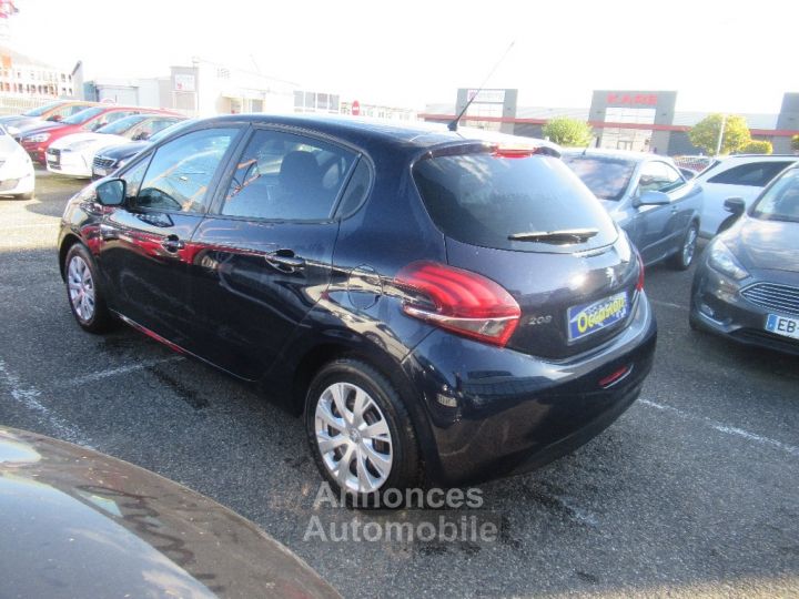 Peugeot 208 1.2 PureTech 82ch BVM5 Urban Soul - 6