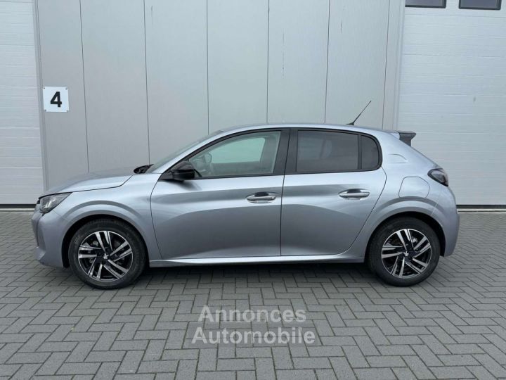 Peugeot 208 1.2i Allure Pack (EU6.4) -- CAMERA GPS - 8