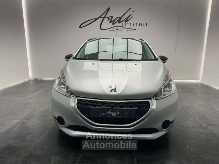 Peugeot 208 1.2i GARANTIE 12 MOIS 1er PROPRIETAIRE - 2