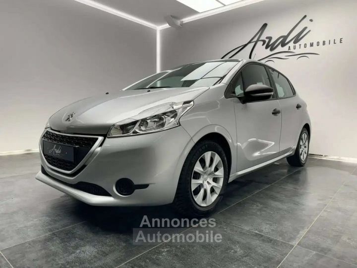 Peugeot 208 1.2i GARANTIE 12 MOIS 1er PROPRIETAIRE - 1