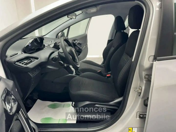 Peugeot 208 1.2i GARANTIE 12 MOIS 1er PROPRIETAIRE - 7