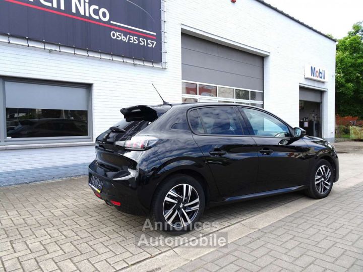 Peugeot 208 1.2i PureTech Allure CARPLAY,NAVI,FULL LED,CRUISE - 4