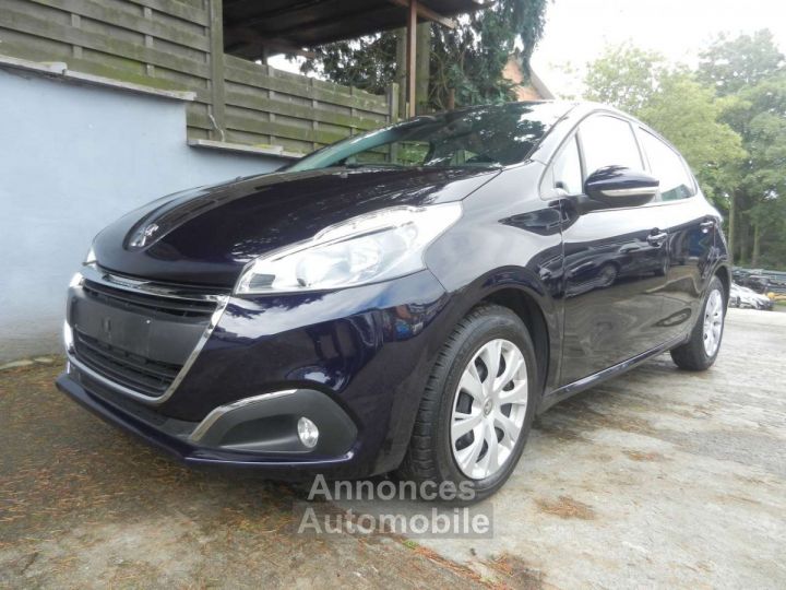 Peugeot 208 1.2i PureTech Style (navigation pdc clim ect) - 6