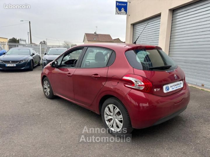 Peugeot 208 1.4 HDi 68ch BVM5 Active - 7