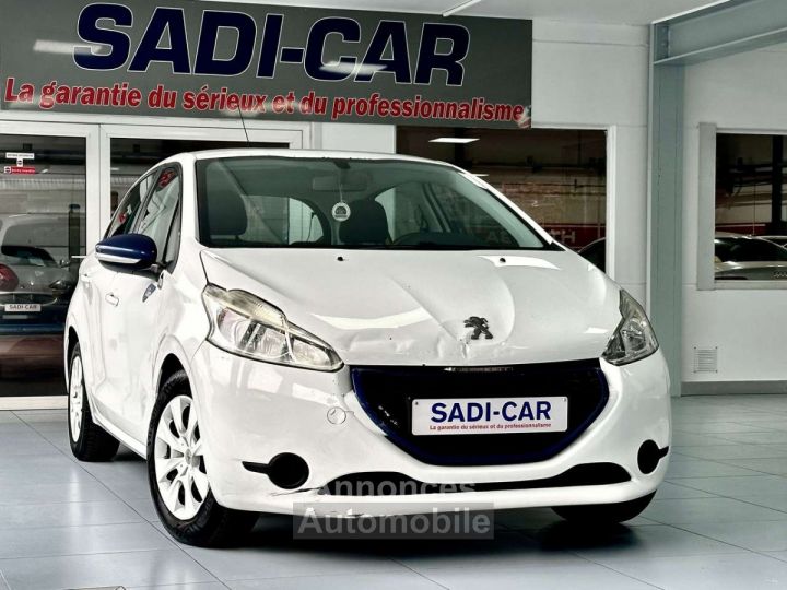 Peugeot 208 1.4 HDi 68cv 5P Série Like - 1