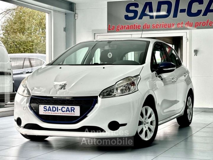 Peugeot 208 1.4 HDi 68cv 5P Série Like - 3