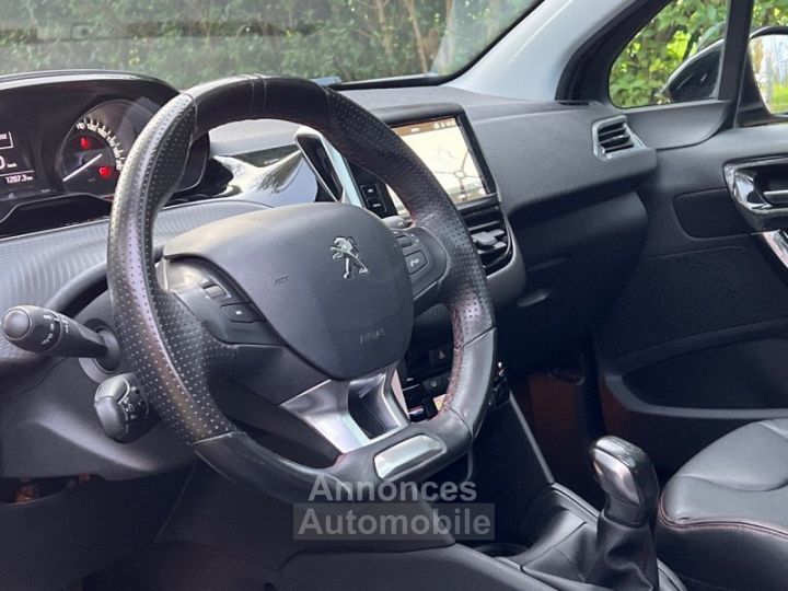 Peugeot 208 1.6 HDI 100CH GT LINE 5P TOIT PANO/ CAMERA/ GPS - 1ERE MAIN - 11