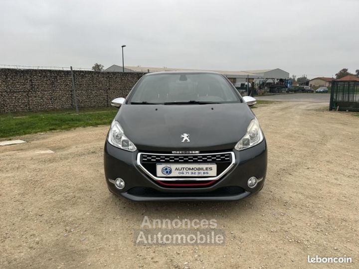 Peugeot 208 1.6 THP 200ch BVM6 GTi - 2