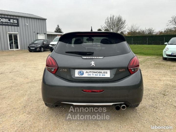 Peugeot 208 1.6 THP 200ch BVM6 GTi - 5