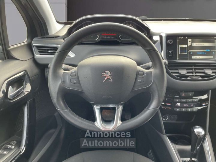 Peugeot 208 1.6i Allure - 9