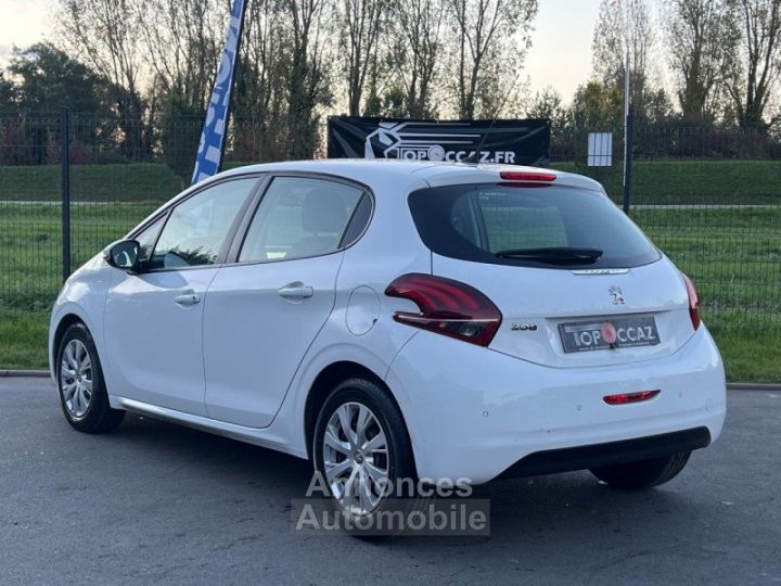 Peugeot 208 AFFAIRE 1.6 HDI 75CH PRO 98.000KM 11/2017 GARANTIE - 6