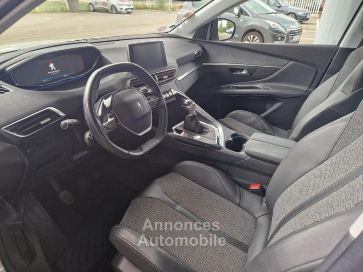 Peugeot 3008 1.2i PureTech 12V S&S - 130 II Allure PHASE 1 - 7