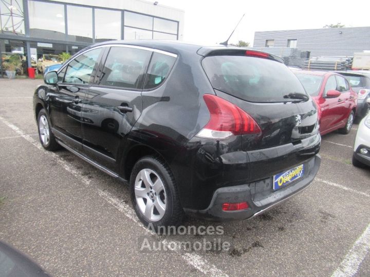 Peugeot 3008 1.6 HDi 115ch FAP BVM6 Allure - 6