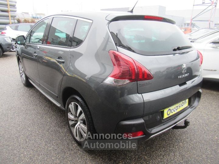 Peugeot 3008 1.6 HDi 115ch FAP BVM6 Style - 6