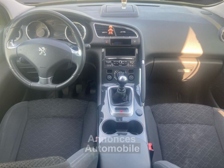 Peugeot 3008 1.6 HDi 115ch FAP BVM6 Style - 10