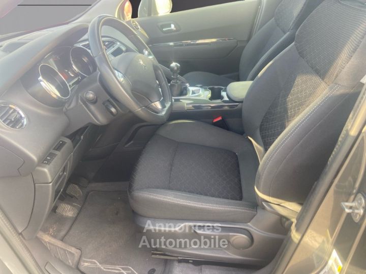 Peugeot 3008 1.6 HDi 115ch FAP BVM6 Style - 11