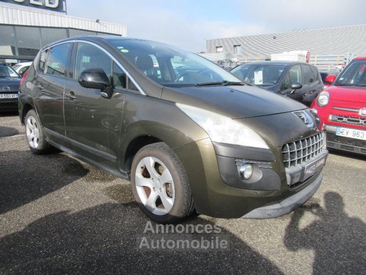 Peugeot 3008 1.6 HDi 16V 112ch Active - 3