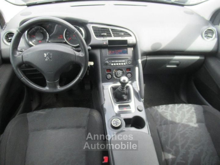 Peugeot 3008 1.6 HDi 16V 112ch GRIPP CONTROL en l etat - 7