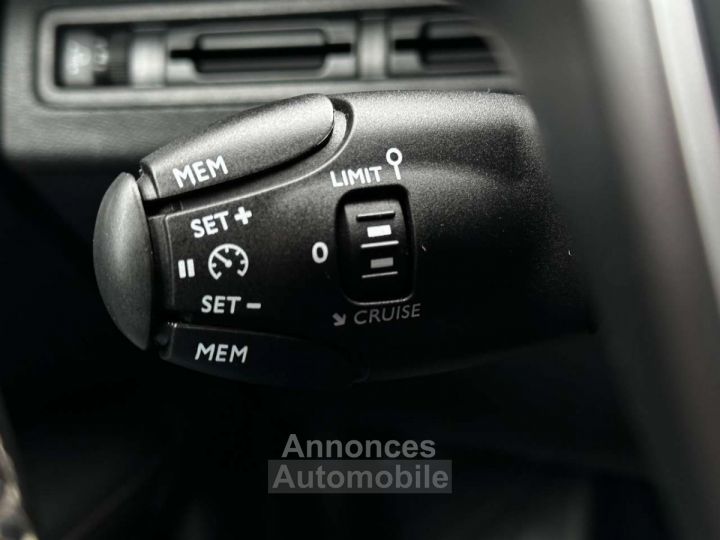 Peugeot 3008 2.0 BlueHDi Allure LED-CUIR-CAMERA-CARPLAY-GPS - 17