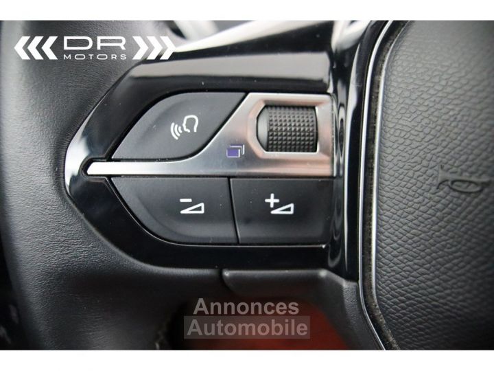 Peugeot 3008 BlueHDI 130 ALLURE - LED NAVI ICOCKPIT LEDER PANODAK FOCAL - 30