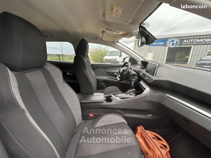 Peugeot 3008 BlueHDi 130ch S&S EAT8 Active Business GRIP CONTROL + CAMERA- 5P - 16