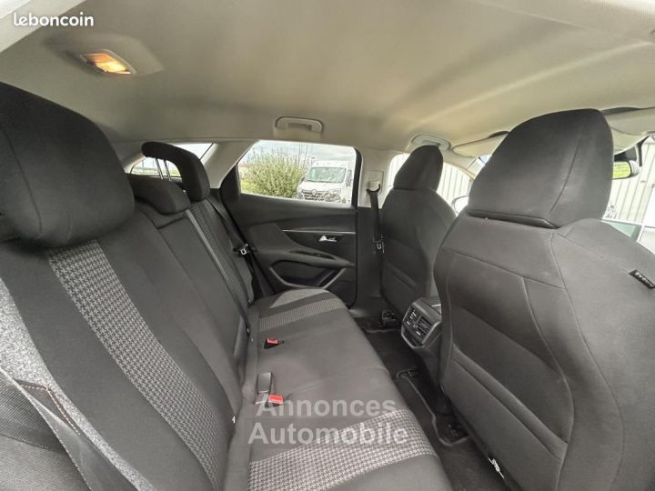 Peugeot 3008 BlueHDi 130ch S&S EAT8 Active Business GRIP CONTROL + CAMERA- 5P - 18