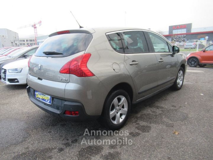 Peugeot 3008 BUSINESS 1.6 HDi 115ch FAP Business Pack - 4