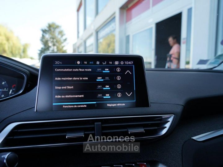 Peugeot 3008 Crossway 1.2 Puretech 130 Ch S&S EAT6 - Entretien PEUGEOT 11/2024 - Caméra 360°, APPLE CarPlay, Accès Sans Clé, ... - Gar. possible jusqu'à 36 mois - 37