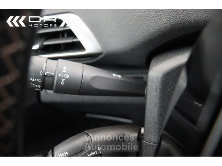 Peugeot 3008 GT LINE 1.2 PURETECH - NAVIGATIE PANODAK LED - 34