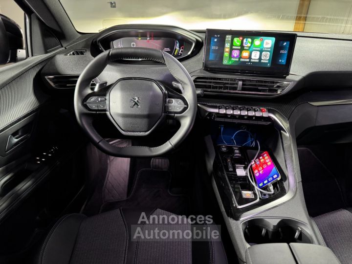 Peugeot 3008 HYBRID 136 ALLURE e-DCS 6 - 18