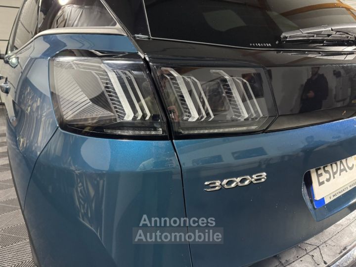 Peugeot 3008 HYBRID 136 ALLURE e-DCS 6 - 27