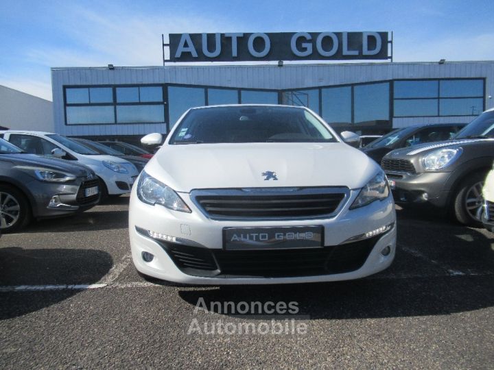 Peugeot 308 1.2 110ch  Active moteur changé - 2