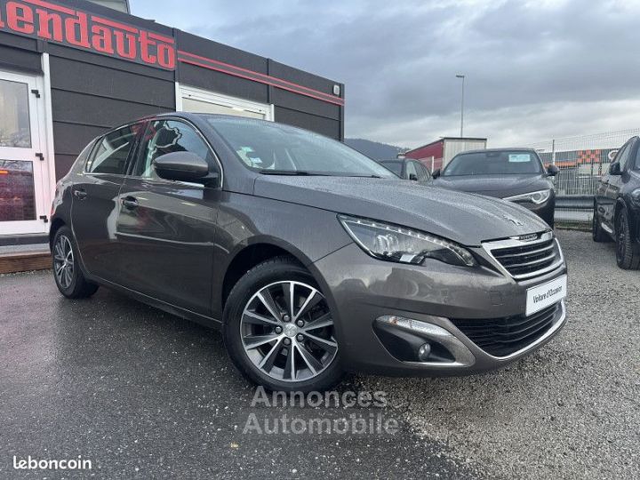 Peugeot 308 1.2 E-THP 130CH ALLURE 5P 130 SUIVI - - 4