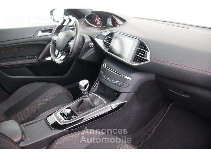 Peugeot 308 1.2 GT LINE 130PK - NAVI MIRROR LINK DAB PANODAK LED - 15