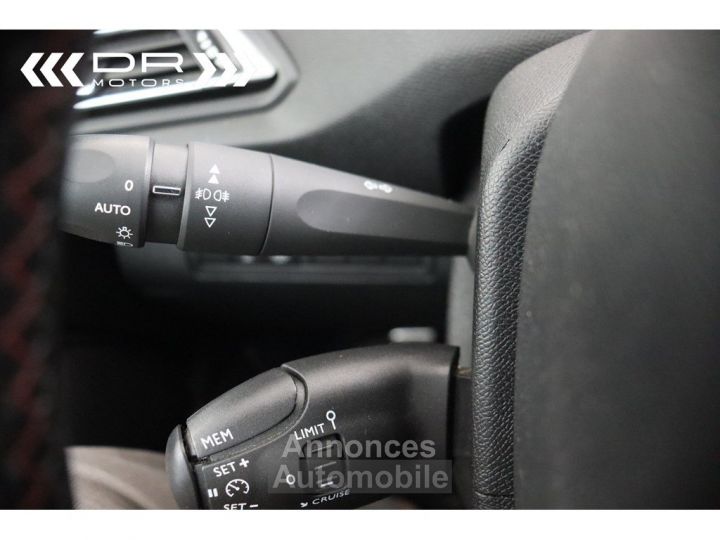 Peugeot 308 1.2 GT LINE 130PK - NAVI MIRROR LINK DAB PANODAK LED - 33